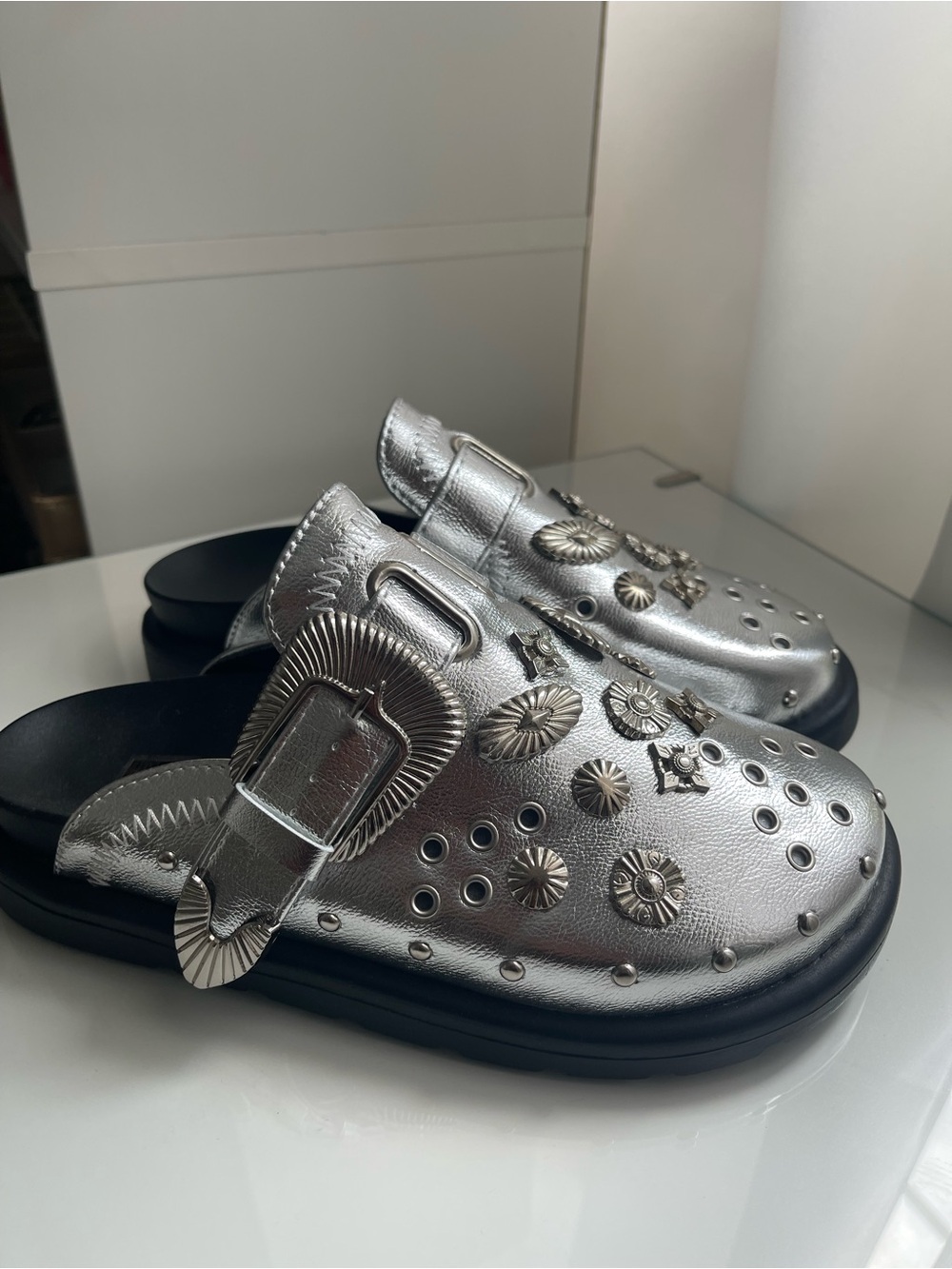 Fashionable Metallic leather Silver Studded Slip-On Clogs/mules